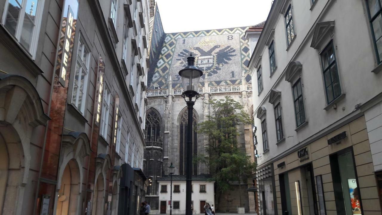 וינה At St. Stephan מראה חיצוני תמונה